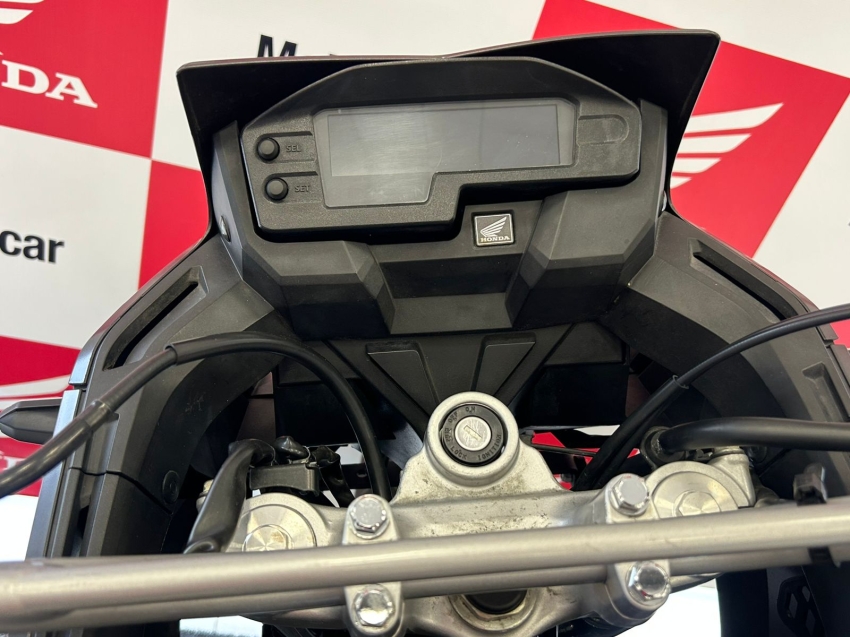 xre 300 abs adventure12