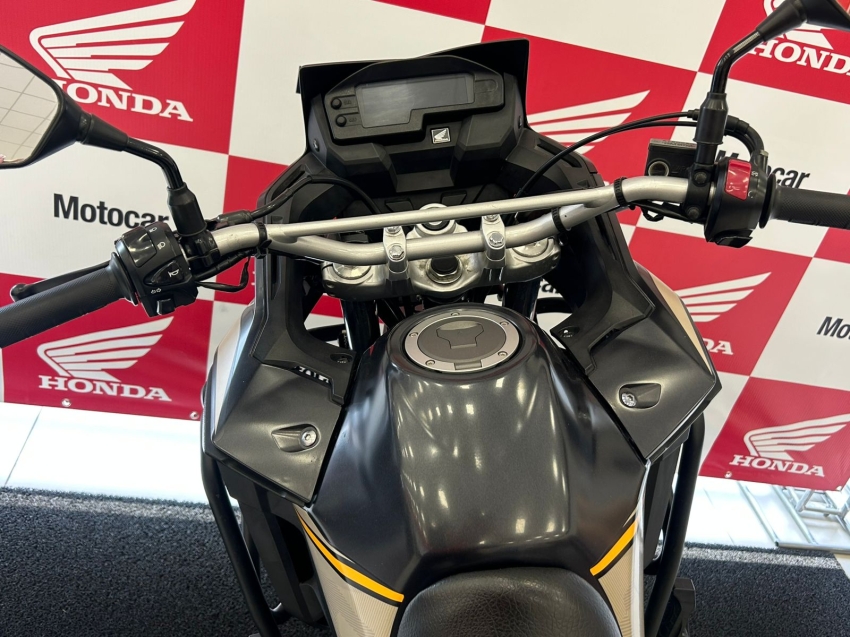 xre 300 abs adventure11