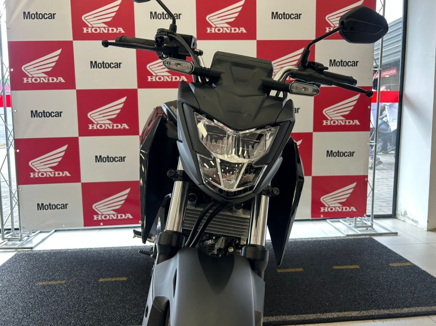 cb 300f twister cbs5