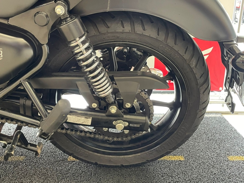 royal enfield meteor 350 baixo km10