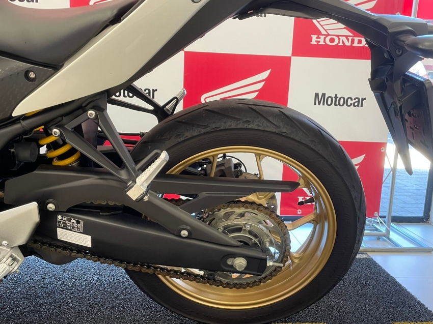 yamaha r3 abs baixo km world gp 60 anos11