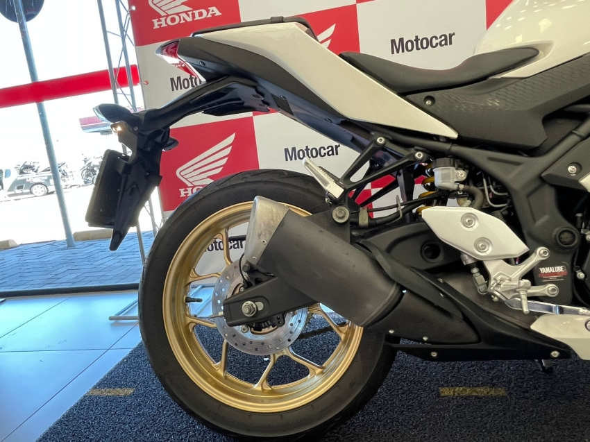 yamaha r3 abs baixo km world gp 60 anos4