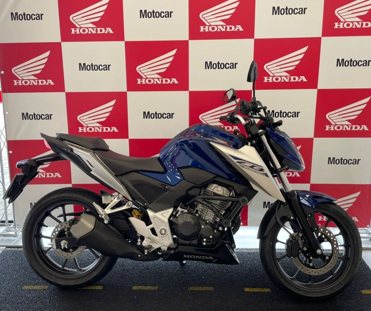 cb 300f twister abs com apenas 117 km