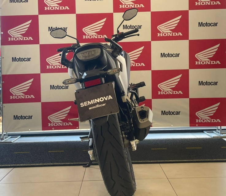 cb 300f twister abs com apenas 117 km11