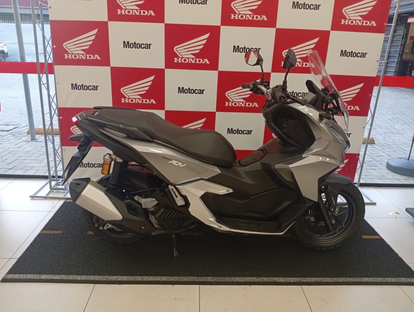 honda adv 160 gasolina 2025