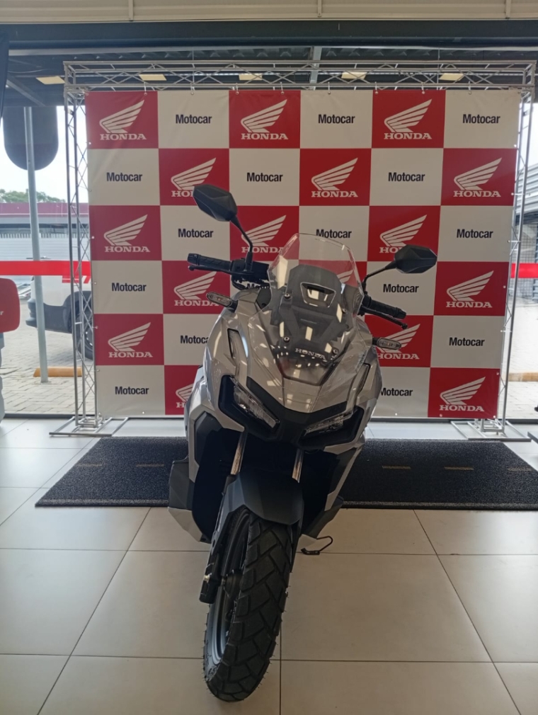 honda adv 160 gasolina semiautomatico 20253