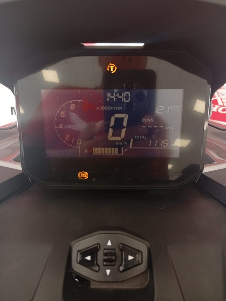 honda adv 160 gasolina semiautomatico 202510