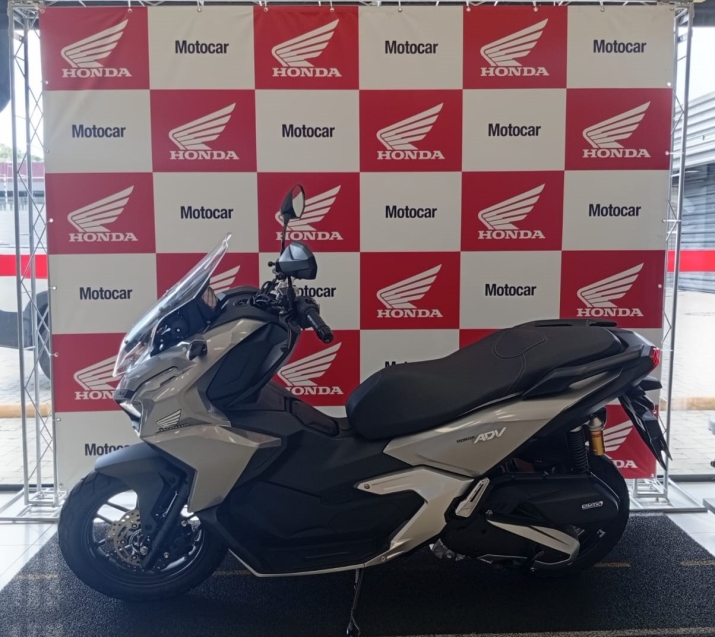 honda adv 160 gasolina semiautomatico 20255