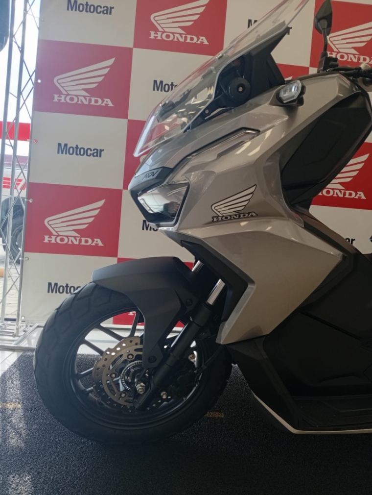 honda adv 160 gasolina semiautomatico 20256