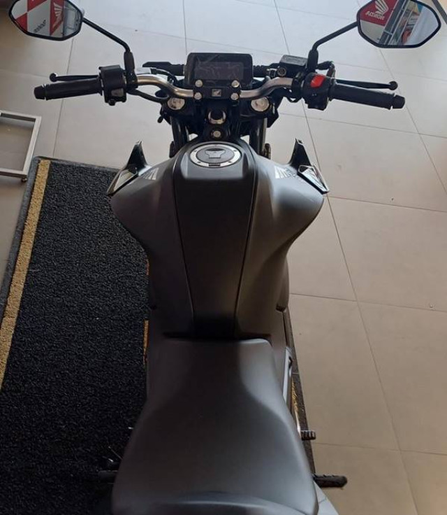 cb 300f twister cbs 2024/2025.