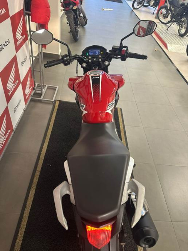 cb 250f twister abs