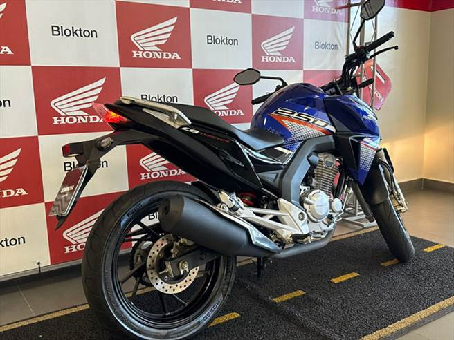 cb 250f twister 2022/2022