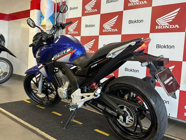cb 250f twister 2022/2022