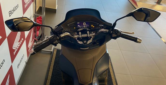 pcx 160 dlx abs 2023/2024