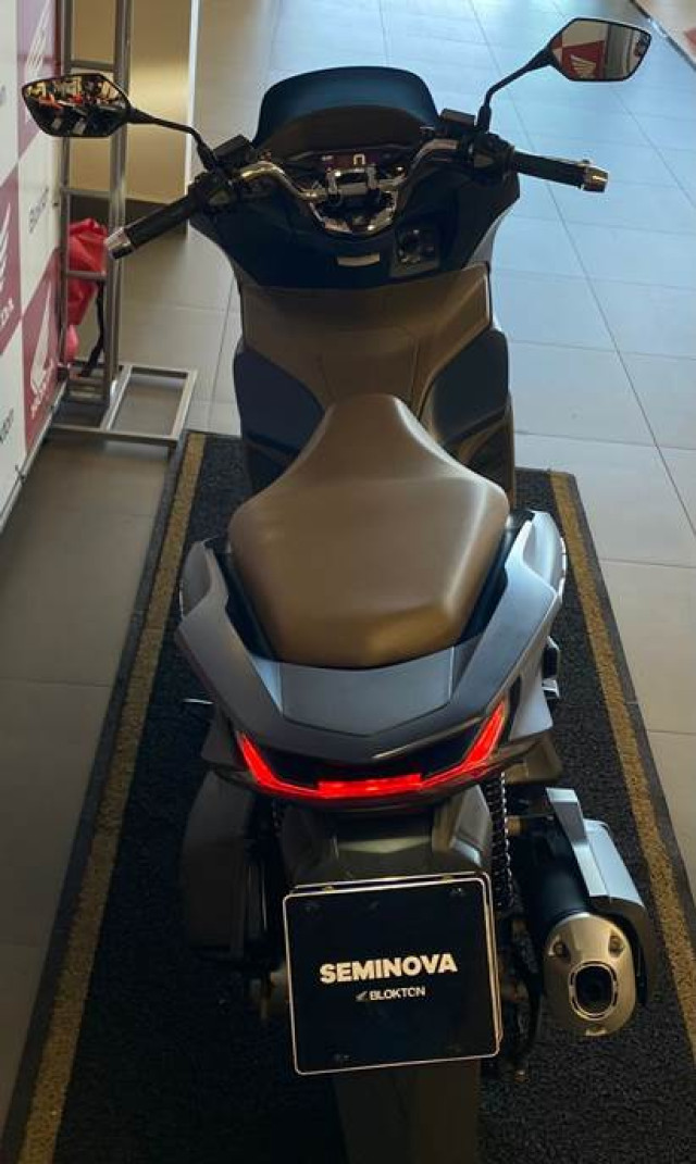 pcx 160 dlx abs 2023/2024