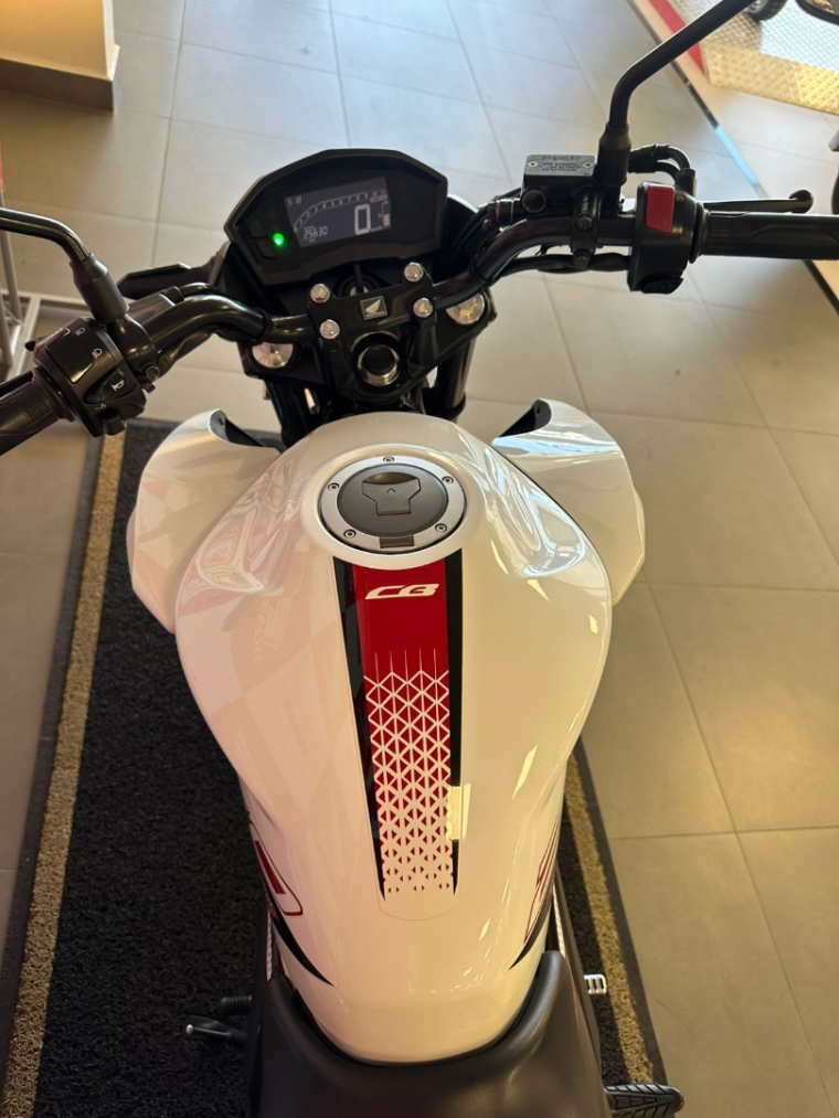 cb250f twister cbs 2021/2022