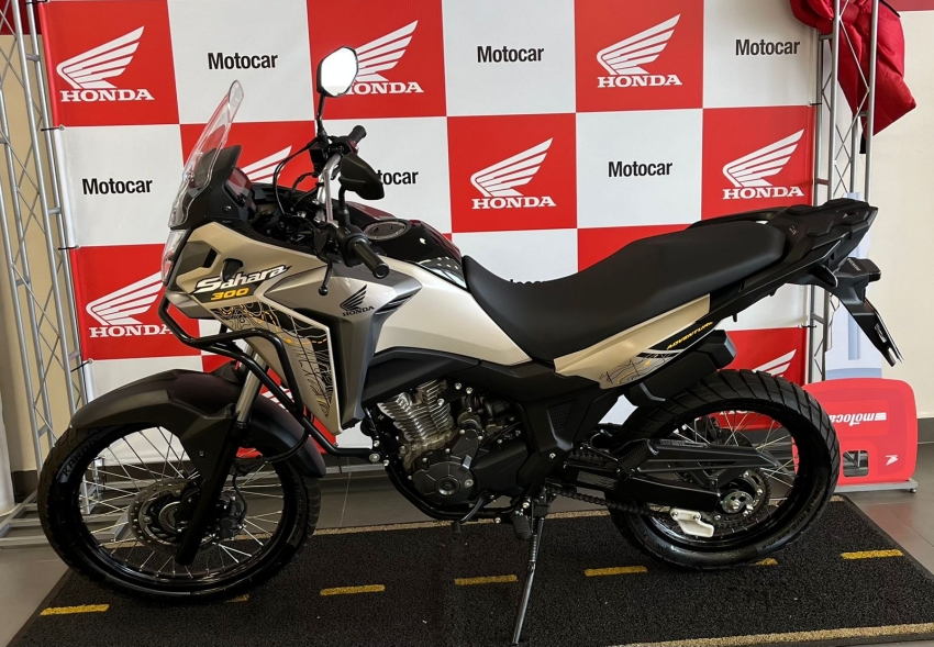 sahara 300 adventure