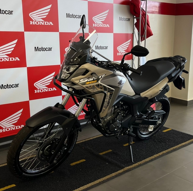 sahara 300 adventure