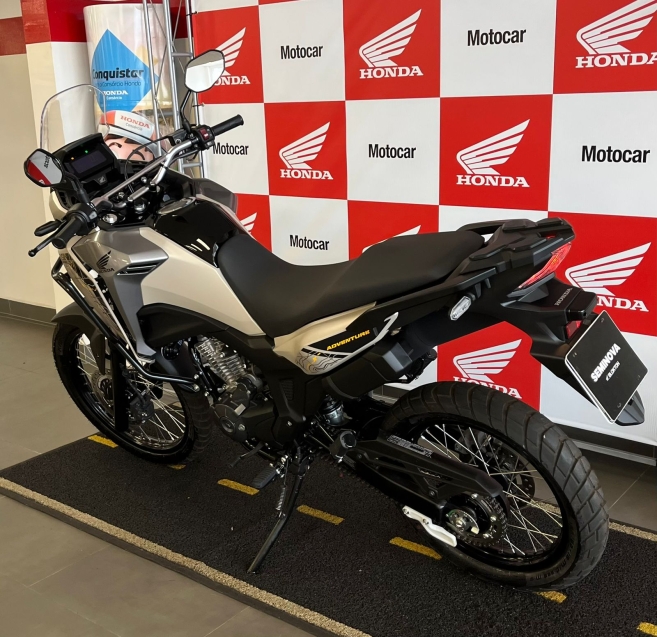 sahara 300 adventure