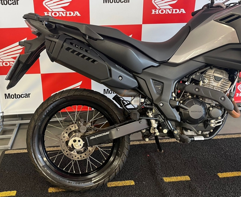 xre 300 sahara standard 2024/20244