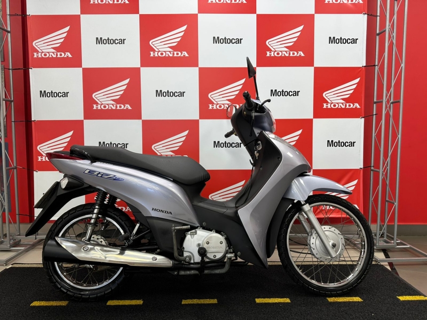 honda biz 125 es gasolina semiautomatico 2015