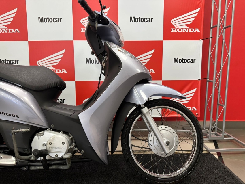honda biz 125 es gasolina semiautomatico 20155