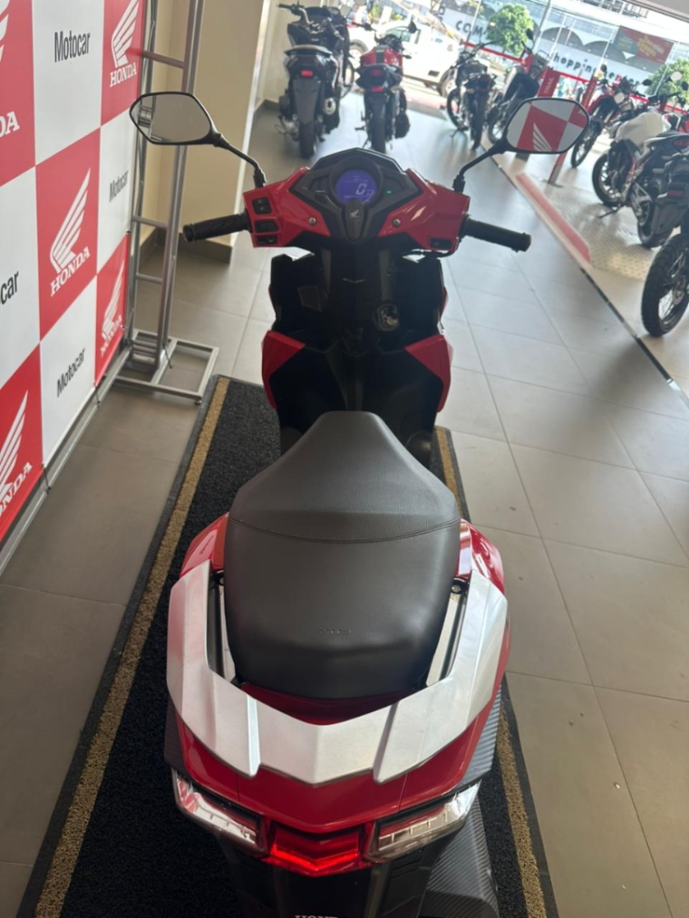 honda elite 125 . gasolina automatico 20245