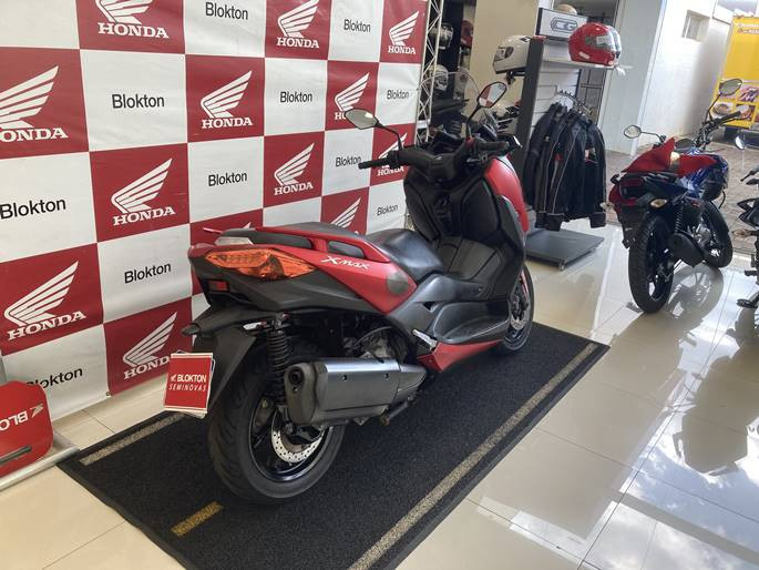 yamaha scooter xmax gasolina automatico 2021/21