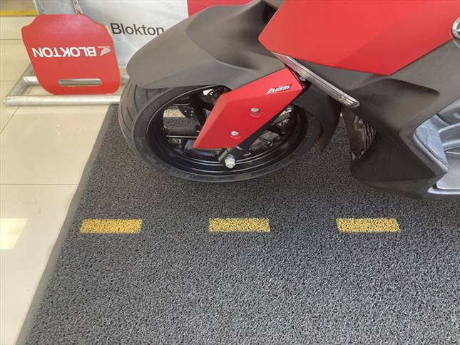yamaha scooter xmax gasolina automatico 2021/21