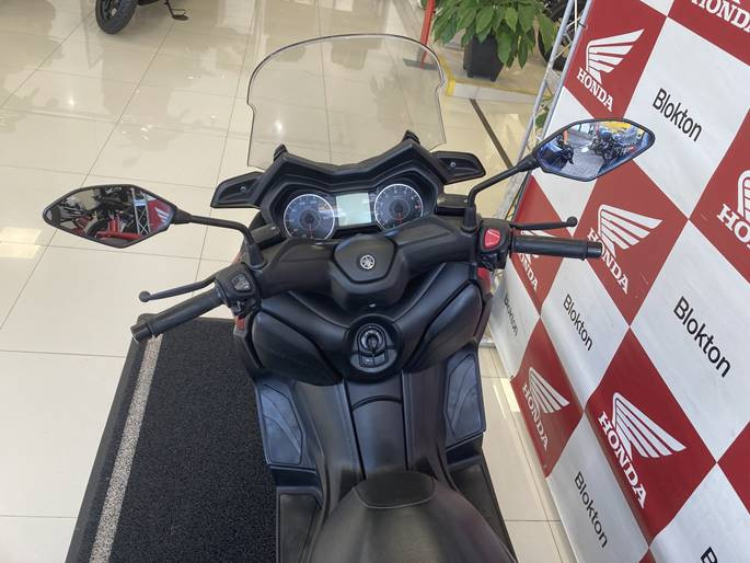 yamaha scooter xmax gasolina automatico 2021/21