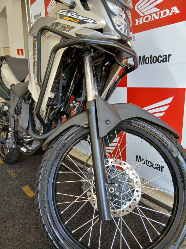 honda xre 300 sahara adv gasolina automatico 2024/24