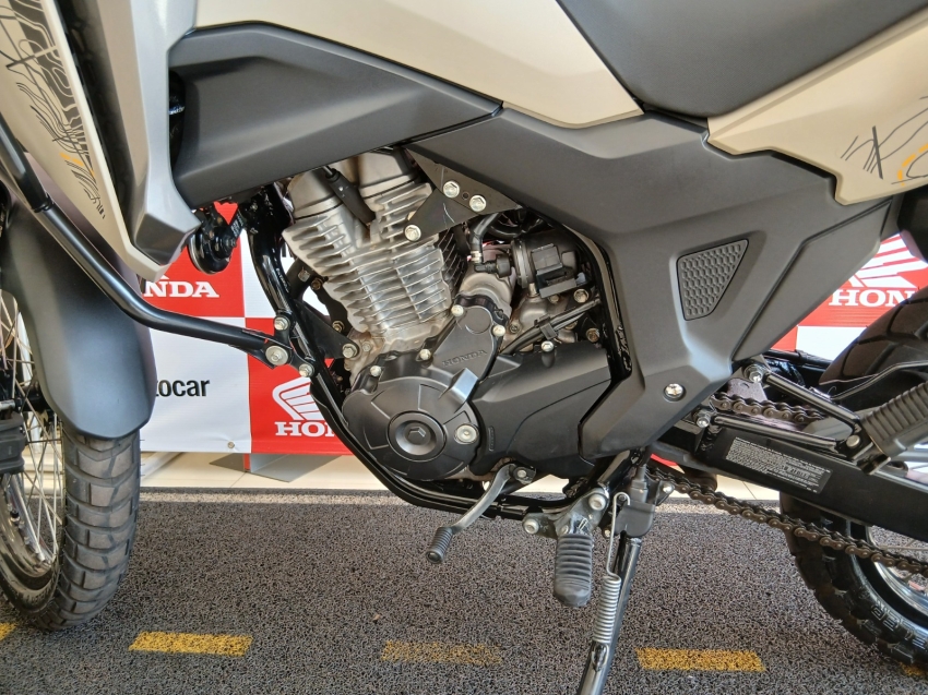 honda xre 300 sahara adv gasolina automatico 2024/24