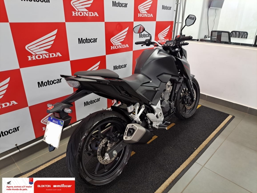 cb 300f twister cbs2