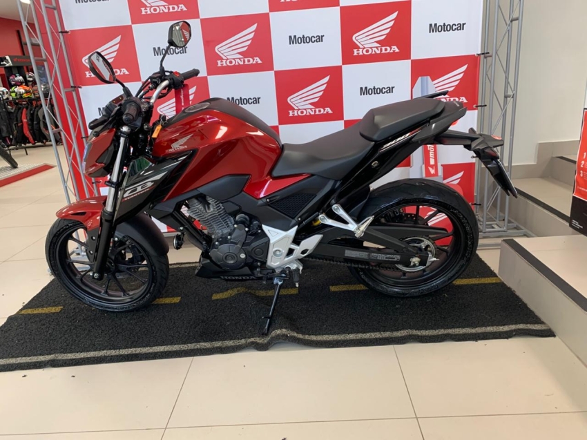 cb 300 f twister abs 2025/2025
