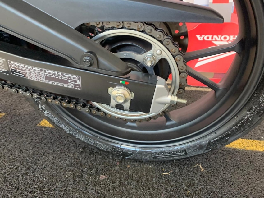 cb 300 f twister abs 2025/2025