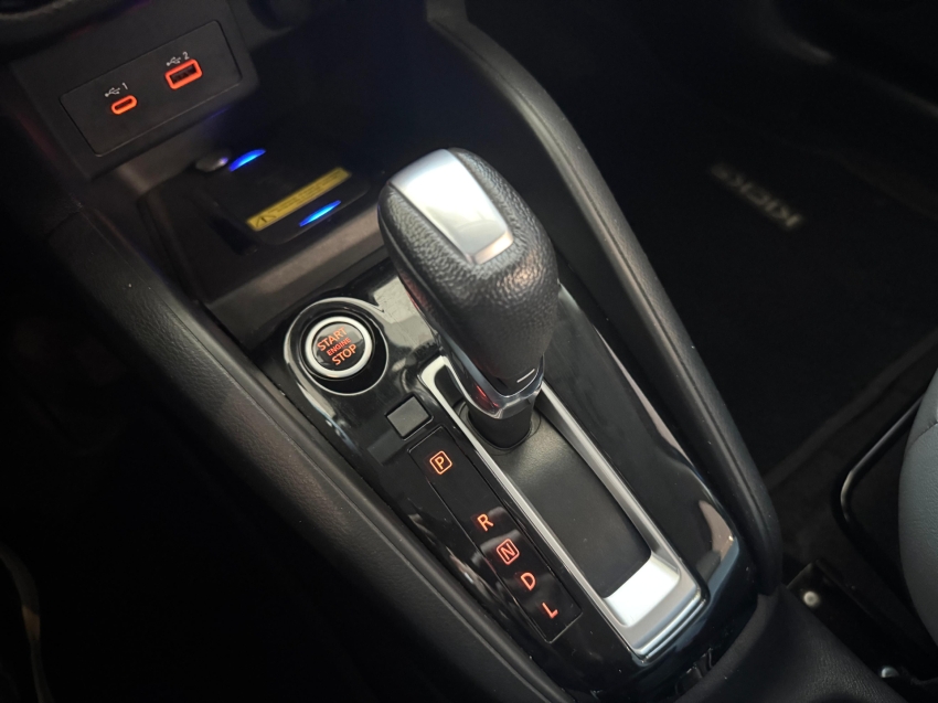 nissan kicks 1.6 16v flexstart exclusive xtronic flex 4p automatico 2024