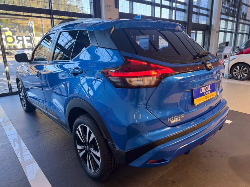 nissan kicks 1.6 16v flexstart exclusive xtronic flex 4p automatico 2024