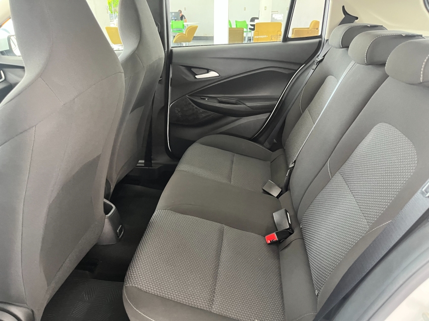 chevrolet onix 1.0 flex lt manual6