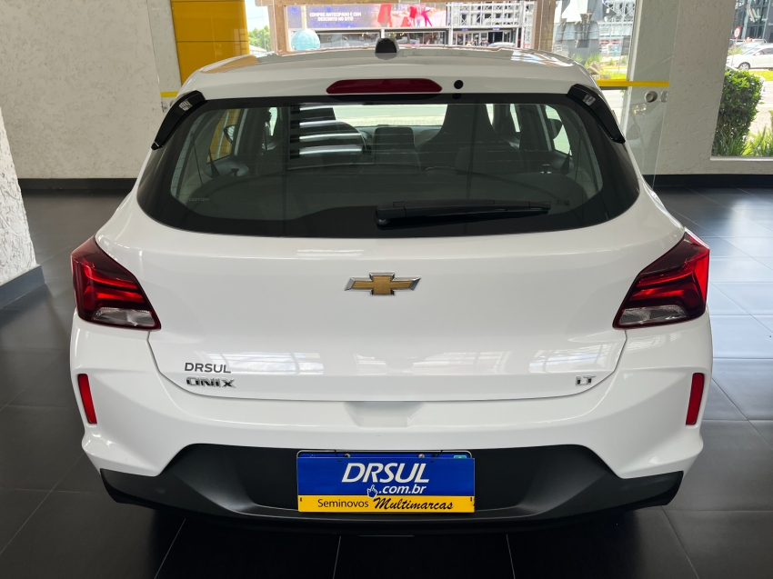 chevrolet onix 1.0 flex lt manual7