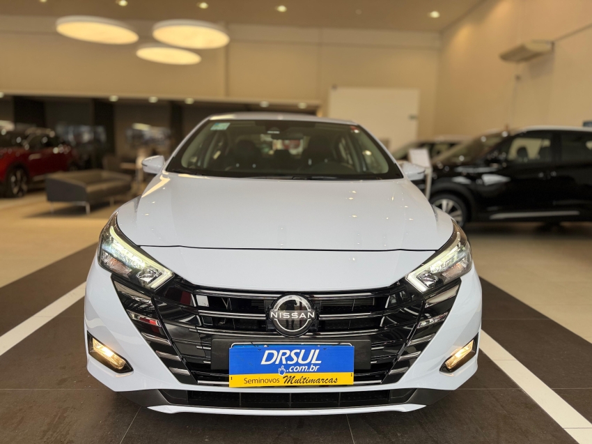 nissan versa 1.6 16v flex exclusive xtronic.