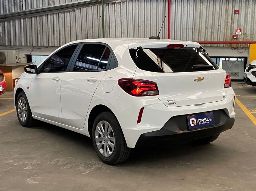 chevrolet onix 1.0 flex lt manual.