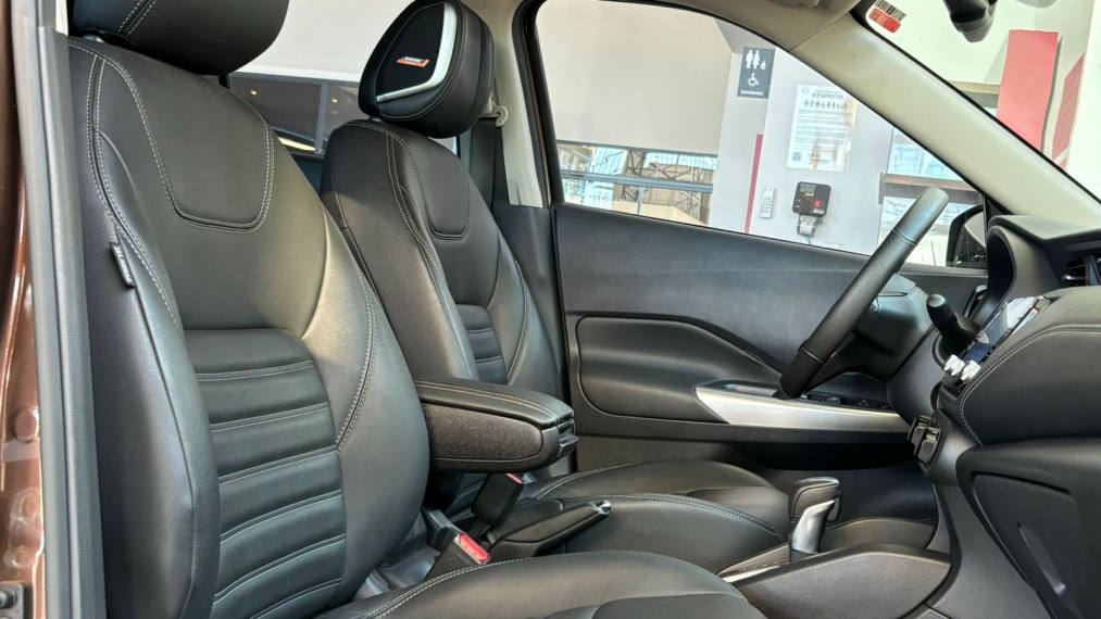 nissan kicks 1.6 16v flexstart exclusive xtronic flex 4p automatico 2022