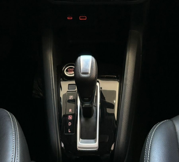 nissan kicks 1.6 16v flexstart exclusive xtronic flex 4p automatico 2022