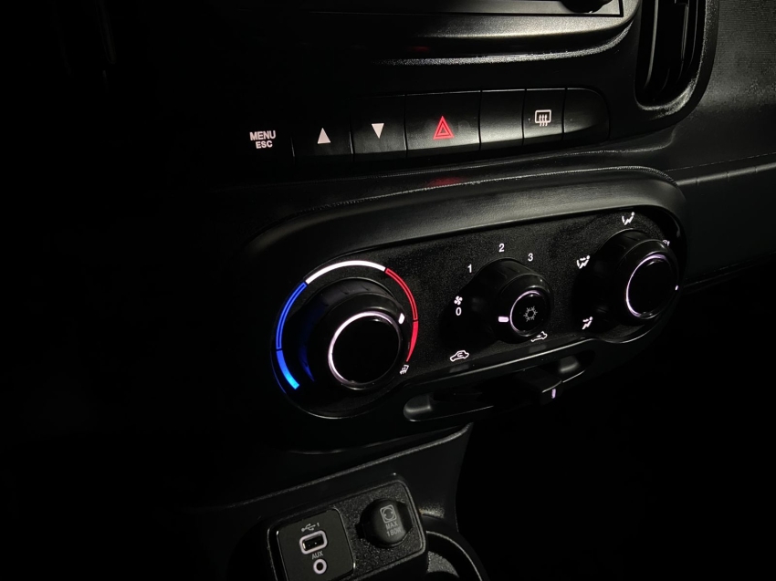 fiat mobi 1.0 evo flex trekking manual 4p 2024