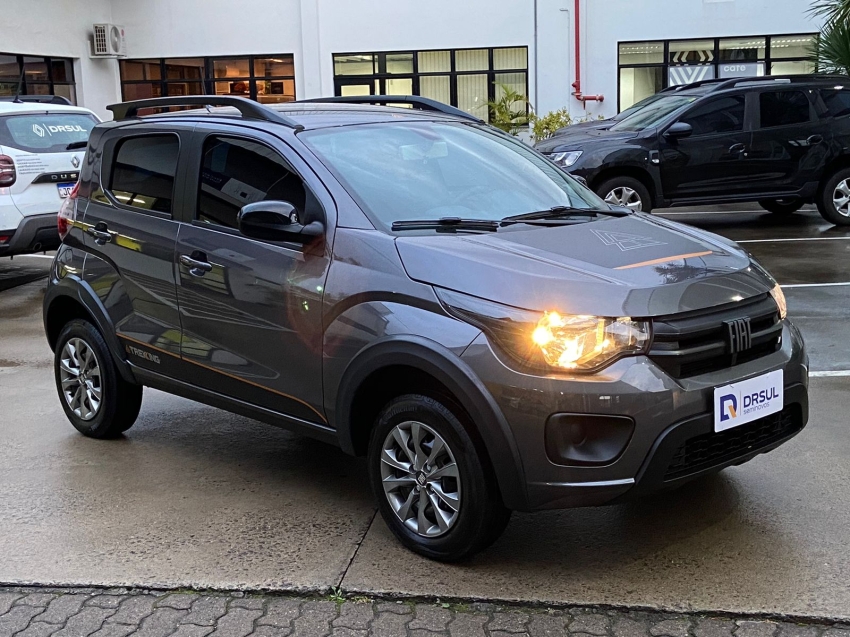 fiat mobi 1.0 evo flex trekking manual 4p 2024