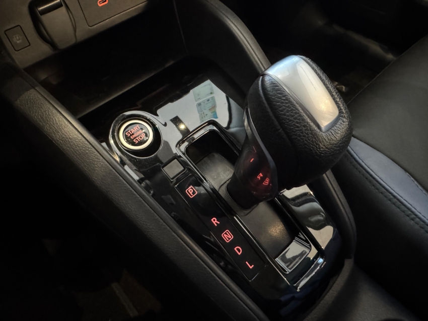 nissan versa 1.6 16v flex exclusive xtronic.