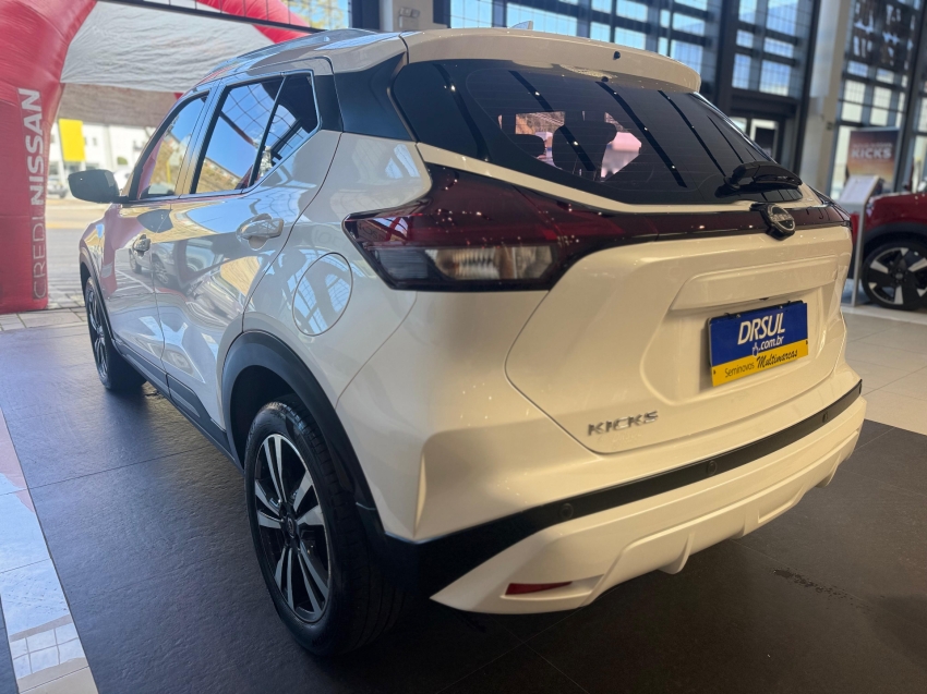 nissan kicks 1.6 16v flexstart advance xtronic flex 4p automatico 2023