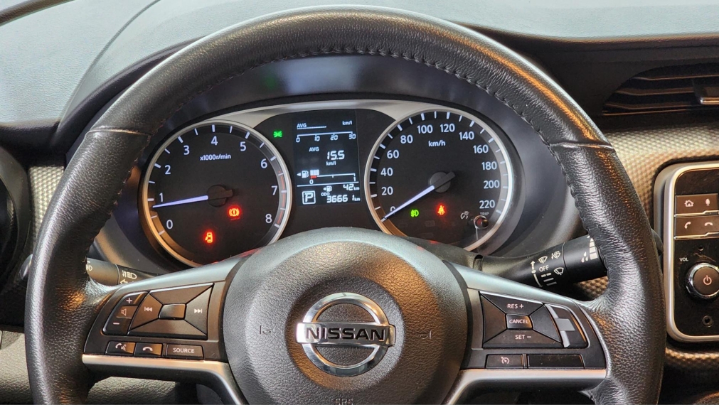 nissan kicks 1.6 16v flexstart sv 4p xtronic flex automatico 2021