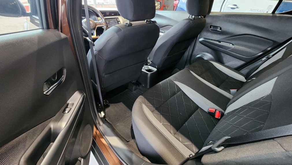 nissan kicks 1.6 16v flexstart sv 4p xtronic flex automatico 2021