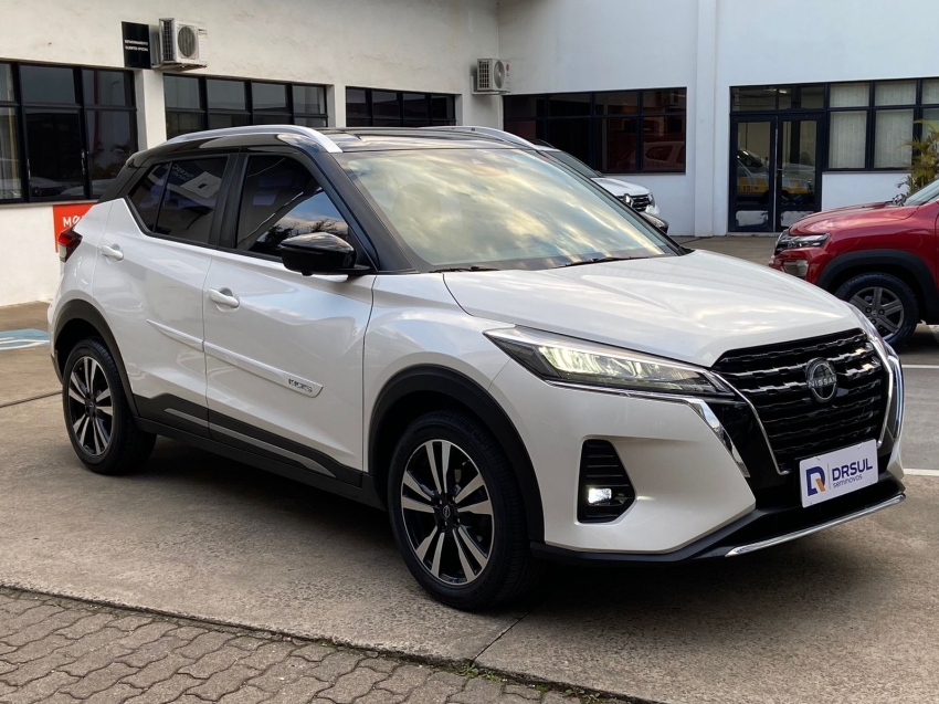 nissan kicks 1.6 16v flexstart exclusive xtronic flex 4p automatico 2024